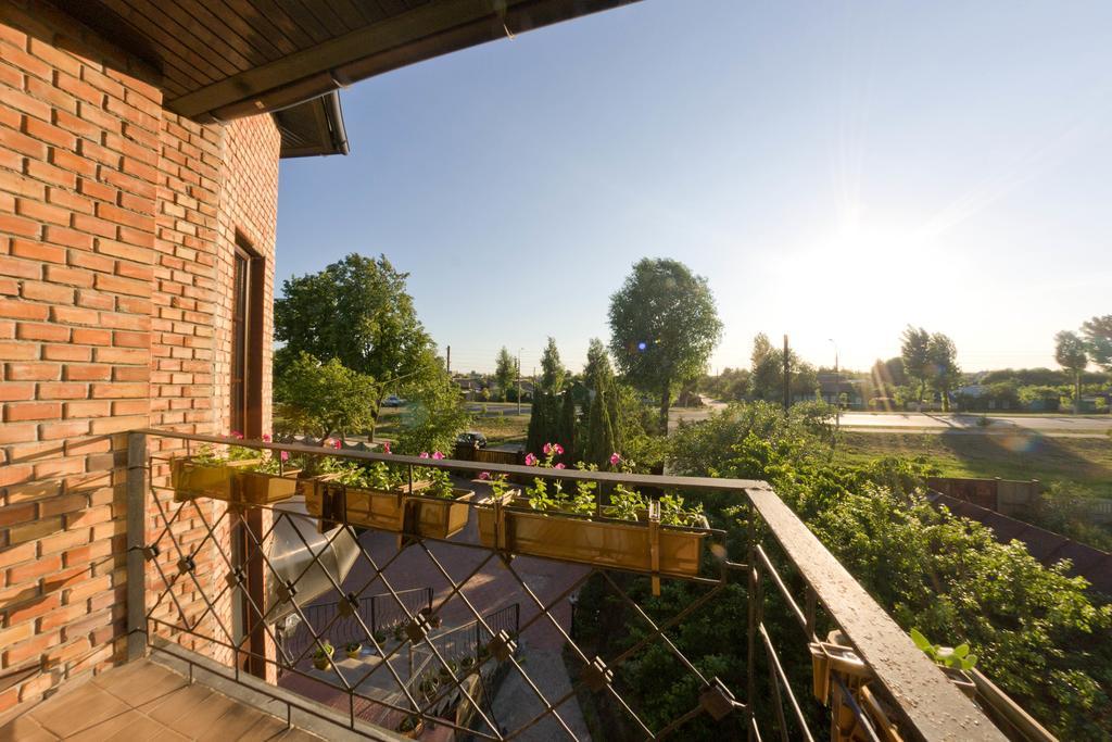 Villa Rosa Gomel Eksteriør bilde